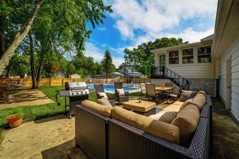 House (4 Bedrooms) | Interior