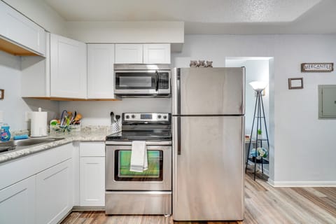 Apartment (1 Bedroom) | Interior