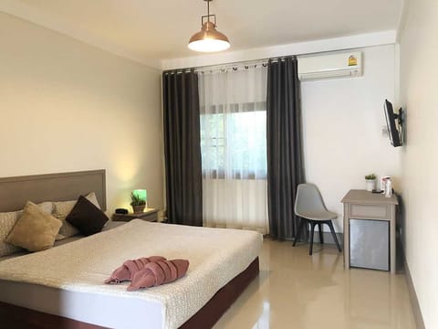 Standard Double Room | Bed sheets