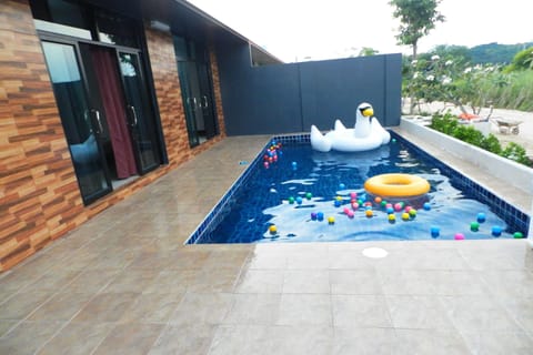 2 Bedrooms Pool Villa | Balcony