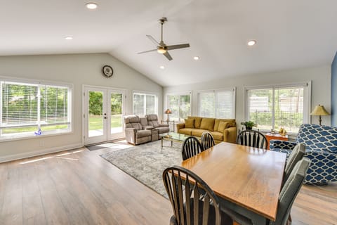 House (3 Bedrooms) | Front of property
