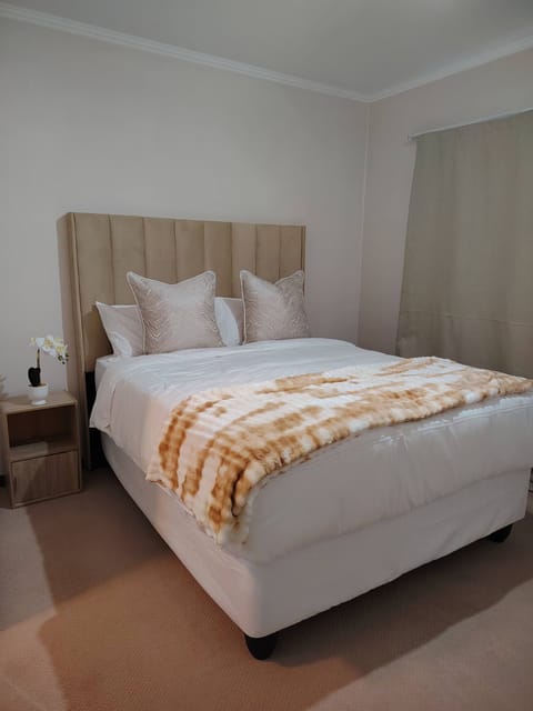 Apartment, 2 Bedrooms, Balcony | 2 bedrooms