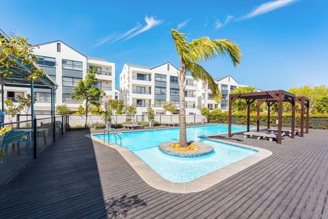 Deluxe Apartment, Garden View | Pool | Outdoor pool