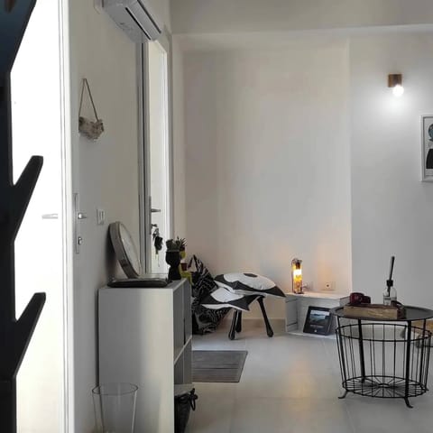 Apartment, 3 Bedrooms, Balcony | Interior