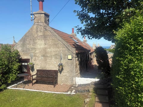 Cottage | Property grounds