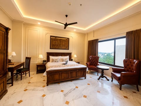 Royal Room, City View | Frette Italian sheets, premium bedding, down comforters