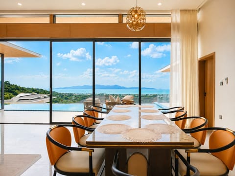 House, 6 Bedrooms, Ocean View | Dining