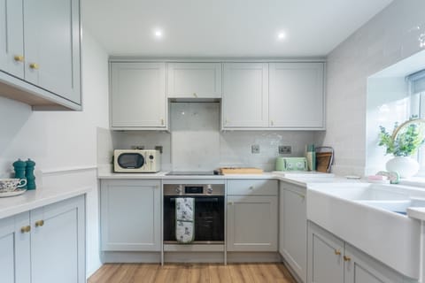 House | 2 bedrooms, high-speed internet