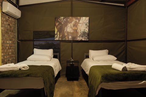 Twin Room, Resort View | Laptop workspace