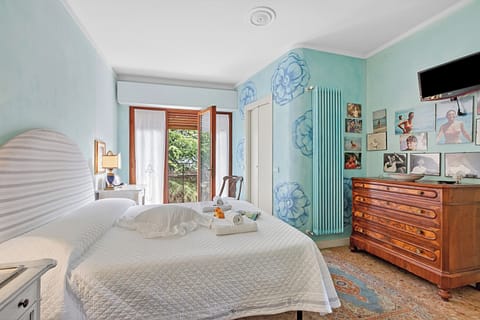 Luxury Apartment, 2 Bedrooms, Balcony (Roma 62 Lake View,Terrace & Private) | 2 bedrooms