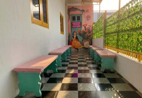 Deluxe Single Room | Outdoor dining