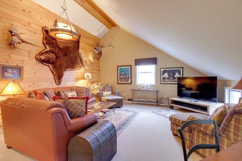 House (5 Bedrooms) | Interior