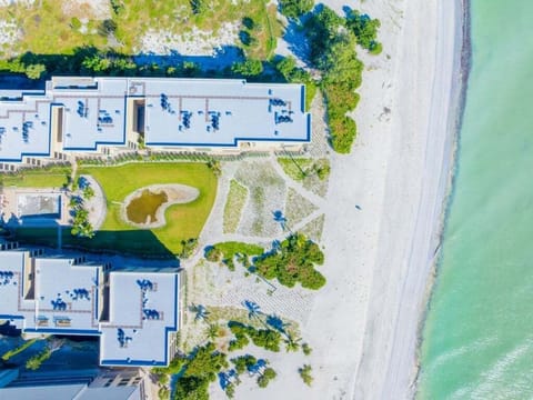 Condo, 3 Bedrooms | Beach