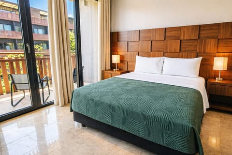 Deluxe Apartment, Balcony, Courtyard View | Blackout drapes, iron/ironing board, WiFi (free)
