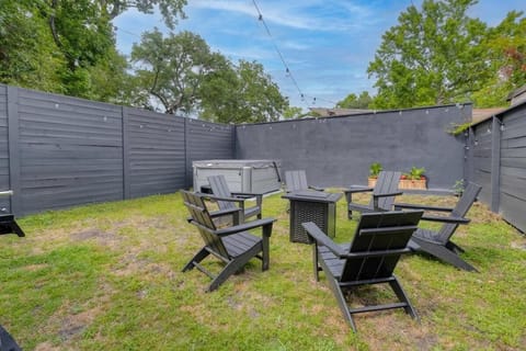 House, Multiple Beds (Suite Magnolia-Hot Tub-Pet Friendly, ) | Property grounds
