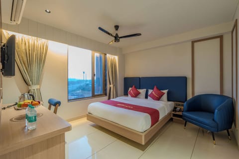 Premium Room | Desk