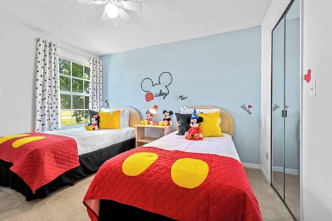 3 bedrooms, iron/ironing board, individually decorated, bed sheets