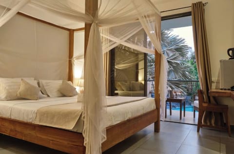 Double Room, Balcony, Pool View | WiFi (free)