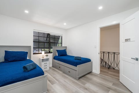 House | 6 bedrooms