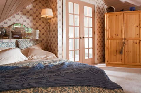 Loft Room (Third Floor) | Individually decorated, individually furnished, soundproofing