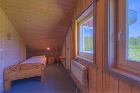 House | 3 bedrooms, individually furnished
