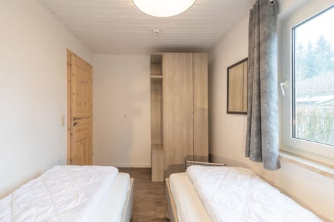 House | 2 bedrooms, individually furnished