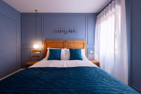 Deluxe Double Room, Courtyard View | WiFi (free)