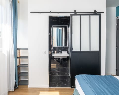 Deluxe Double or Twin Room, Non Smoking, City View | Premium bedding, down comforters, individually furnished, desk