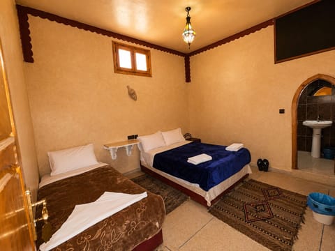 Economy Triple Room | WiFi (free)