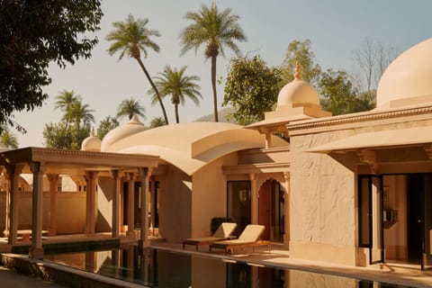 Room (Pool Pavilion) | Minibar, in-room safe, desk, laptop workspace