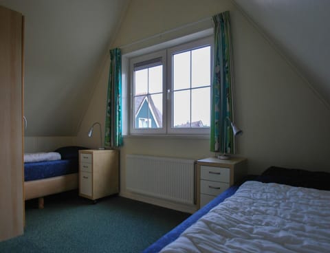 Villa | 3 bedrooms, iron/ironing board, individually furnished, bed sheets