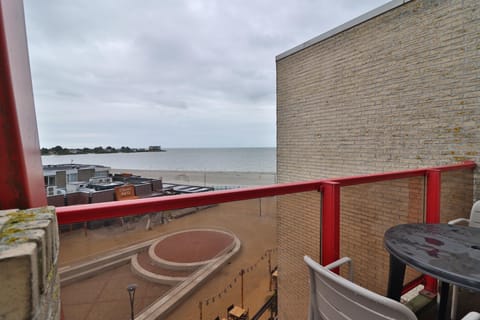 Apartment | Balcony