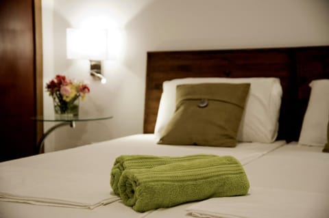 In-room safe, free WiFi