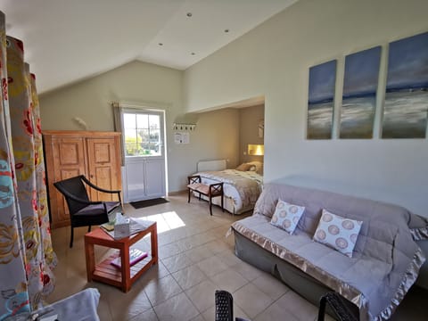 Luxury Double Room, Garden View (Deauville)