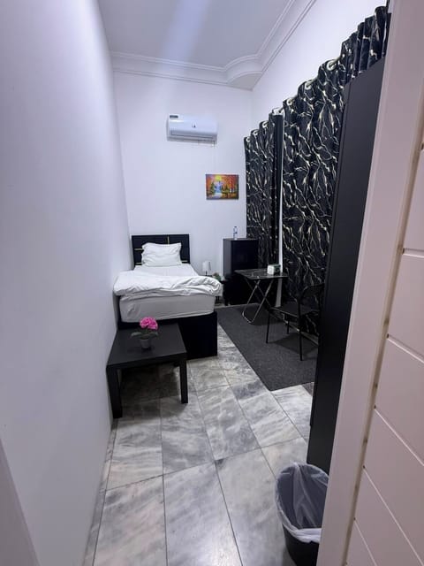 Comfort Single Room, Courtyard View | In-room safe, WiFi (free)