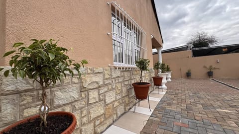 Apartment, 1 Bedroom, Accessible | Property grounds