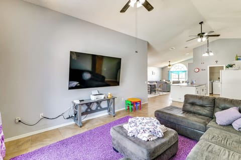 House (4 Bedrooms) | Interior