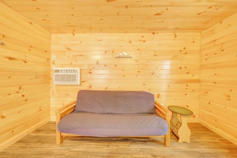 House (1 Bedroom) | Interior