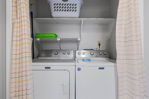 Condo, Multiple Beds (Sea Oats C204) | Laundry