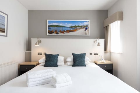 Basic Double Room | Desk, iron/ironing board, free WiFi, bed sheets