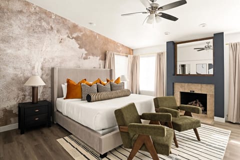 House | 6 bedrooms, high-speed internet