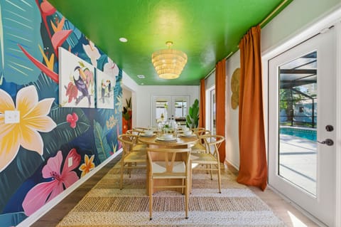House | 4 bedrooms, high-speed internet