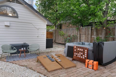 House | 4 bedrooms, high-speed internet
