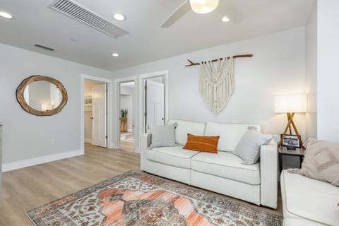 House | 3 bedrooms, high-speed internet