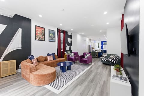 House | 4 bedrooms, high-speed internet