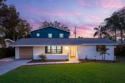 House | 4 bedrooms, high-speed internet