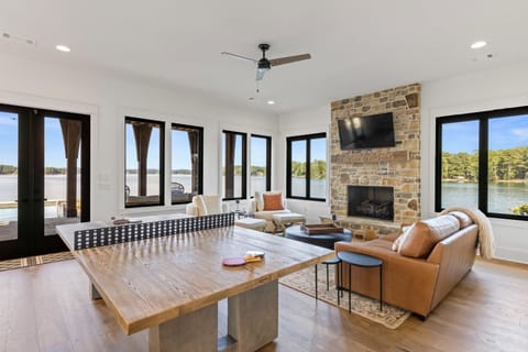 House | 4 bedrooms, high-speed internet