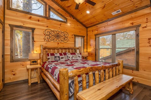 House | 5 bedrooms, high-speed internet