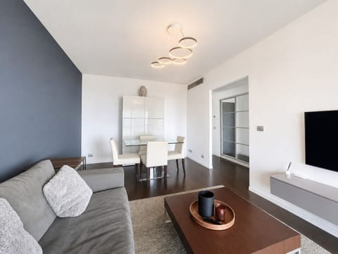 House | 1 bedroom