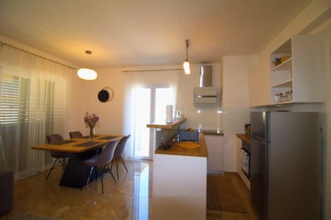 Apartment (A1) | Living room